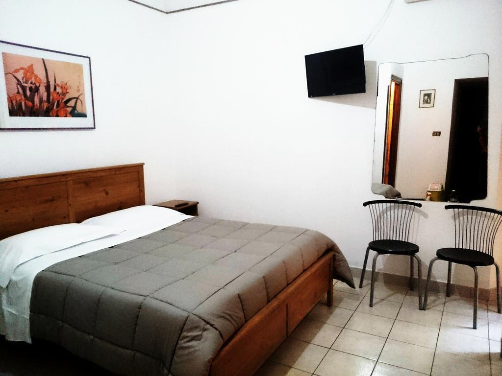 Vatican Rooms Guest House Рим Экстерьер фото